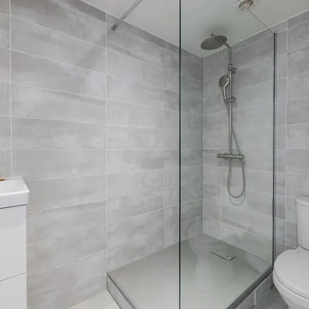 Elegant In Avenue Kléber, 16th *